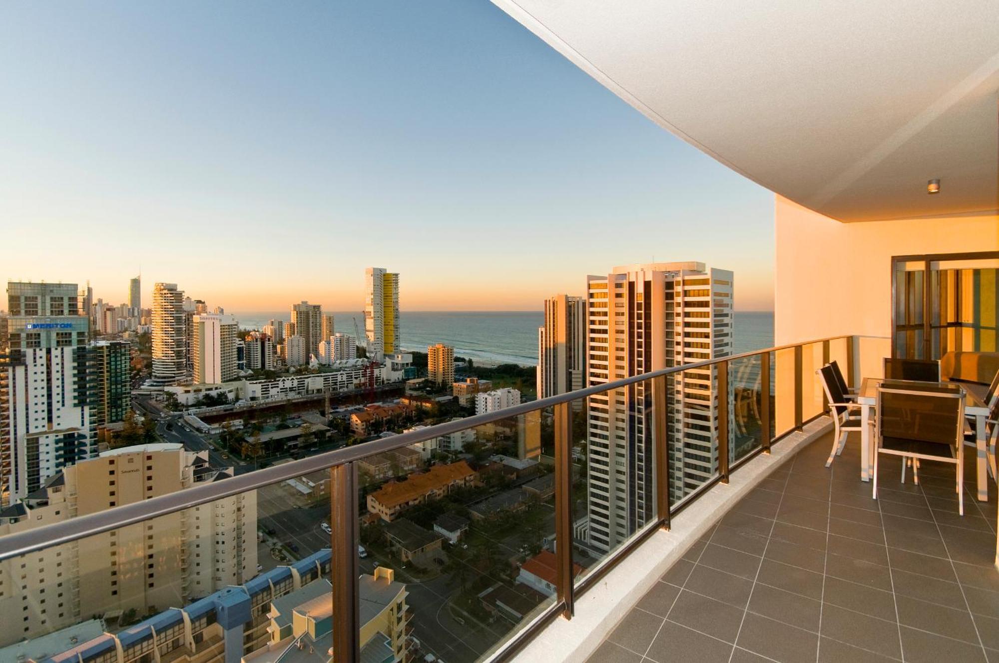 Sierra Grand Broadbeach - Gclr Gold Coast Exterior photo